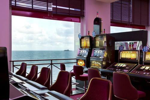 Hotel H�tel Barri�re Le Grand H�tel Dinard