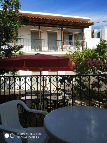 Hostal Pension Nikolas