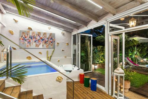 Villa Splantzia - Heated Pool - Garden - 2 Min Harbor