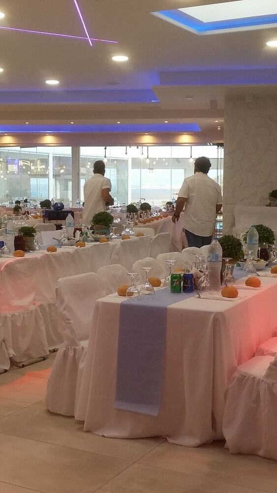 Aparthotel Golden Sun Hotel
