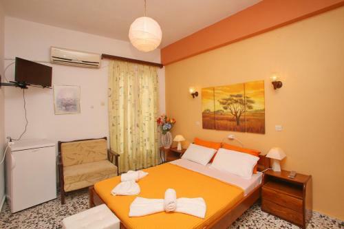 Hostal Marialena Rooms