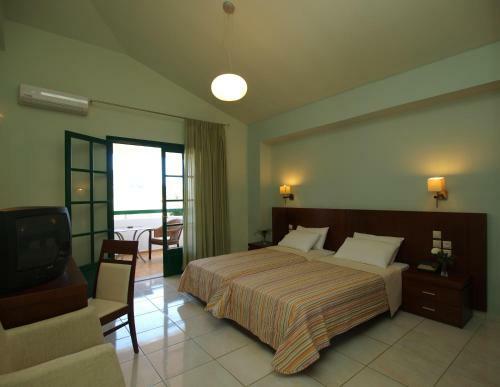 Skiathos Club Hotel & Suites