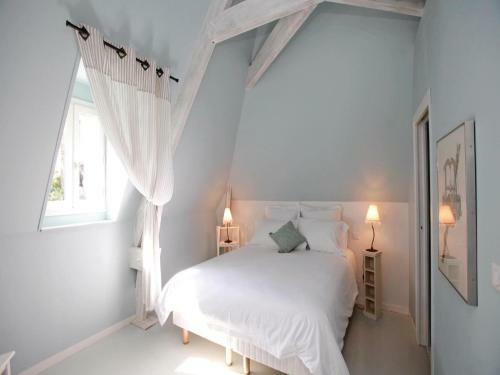 Holiday Home Le Bourge H-585