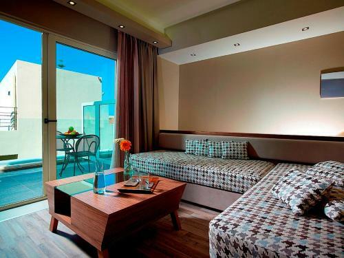 Apartamento Elotis Suites