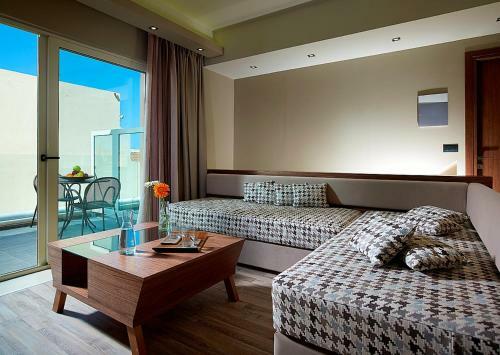 Apartamento Elotis Suites