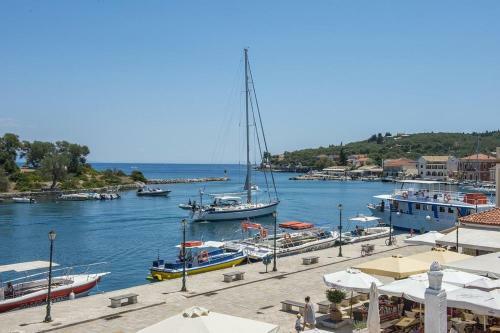 Elena Sea View Apartment