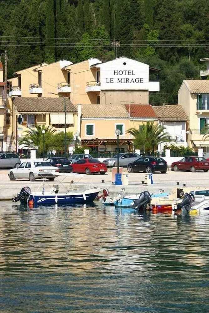 Le Mirage Hotel