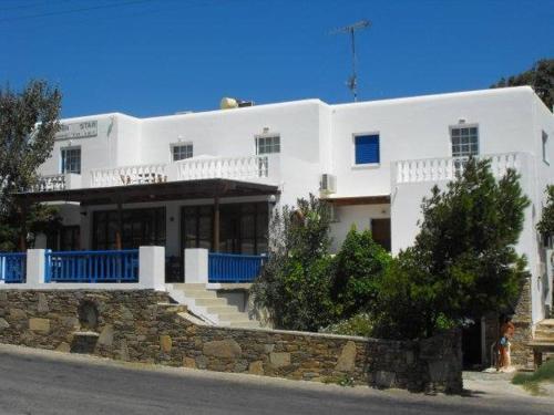 Hostal Golden Star