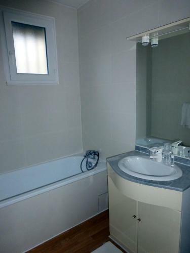 Hotel H�tel Ariane & Spa