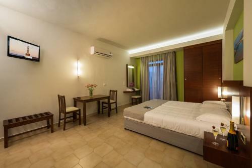 Hotel Oscar Suites & Village