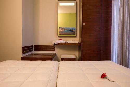 Hotel Oscar Suites & Village