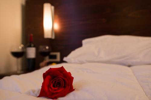Hotel Oscar Suites & Village