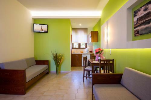 Hotel Oscar Suites & Village