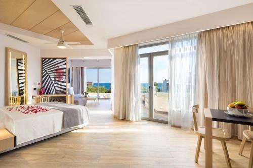 Hotel Oscar Suites & Village