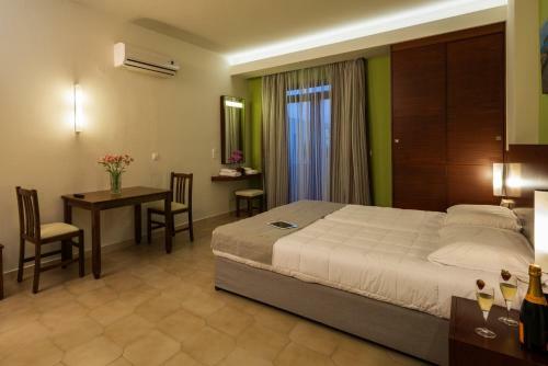 Hotel Oscar Suites & Village