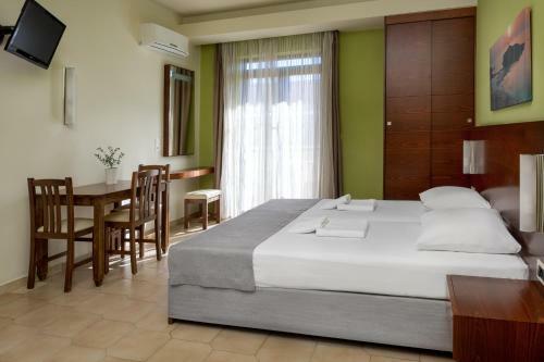 Hotel Oscar Suites & Village
