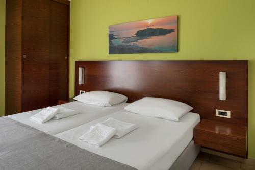 Hotel Oscar Suites & Village