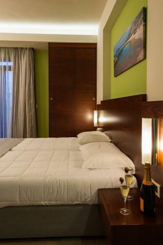 Hotel Oscar Suites & Village