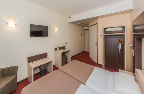 Hotel Hostellerie Saint Vincent Beauvais Aeroport