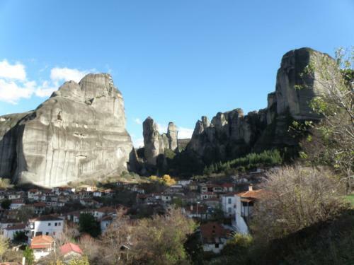 Hostal Petrino Guesthouse