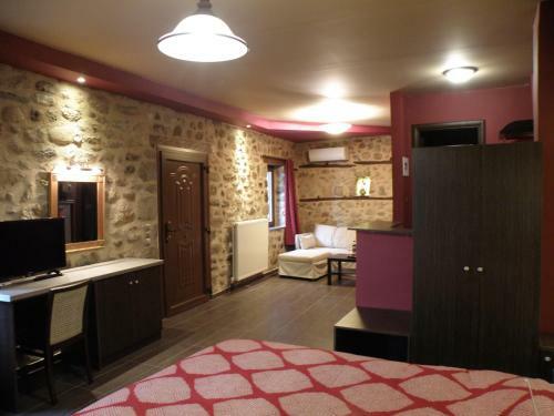 Hostal Petrino Guesthouse