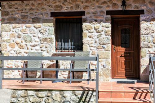 Hostal Petrino Guesthouse