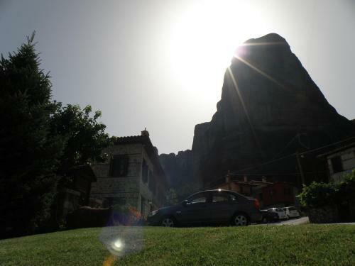 Hostal Petrino Guesthouse