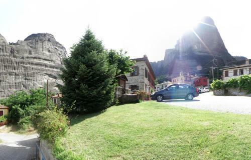 Hostal Petrino Guesthouse