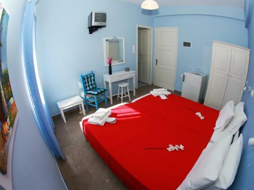 Hostal Theano Guesthouse