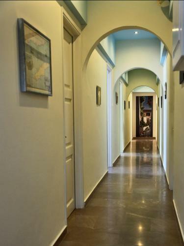 Hostal Theano Guesthouse