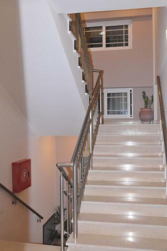 Aparthotel Apartments Stoudios Georgias
