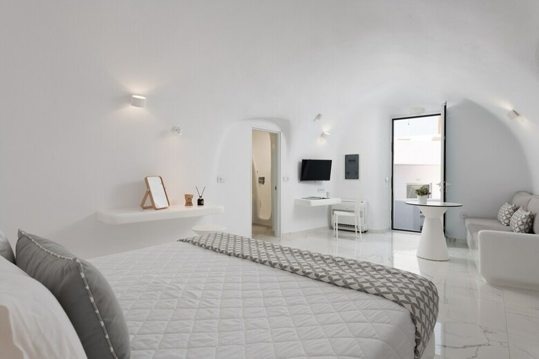 Villa Infinity Collection Fira - Adults Only