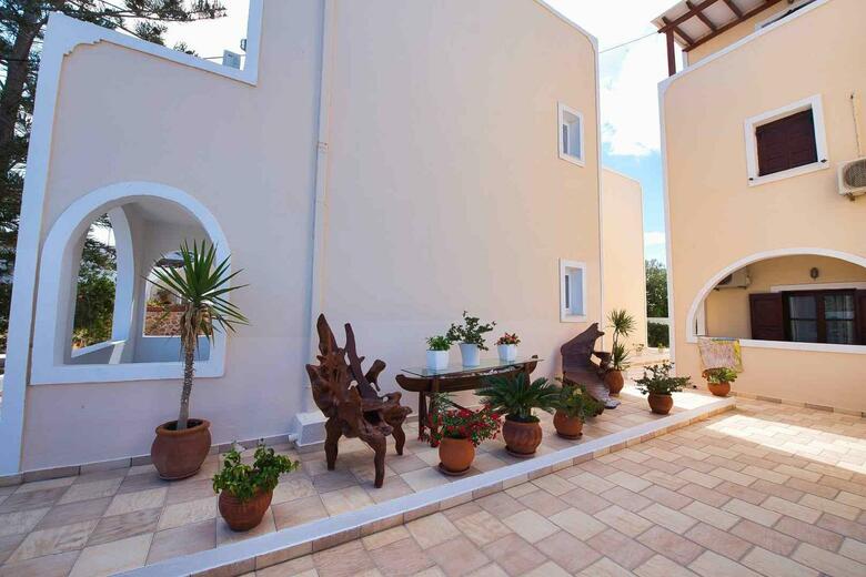 Apartamento Villa Angira