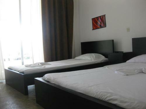 Philippos & Maria Apartments