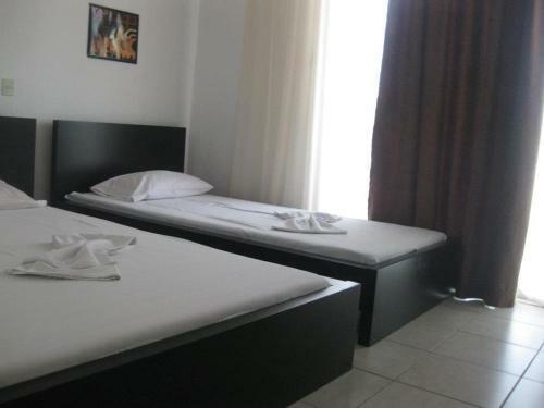 Philippos & Maria Apartments