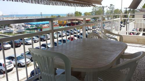 Philippos & Maria Apartments