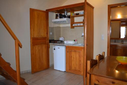 Apartamento Anemomilos Suites