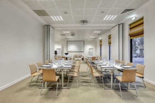 Hotel Best Western Plus Paris Velizy