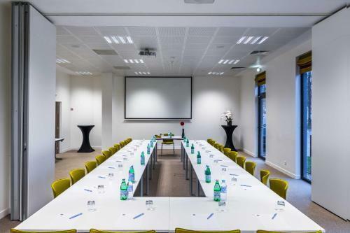 Hotel Best Western Plus Paris Velizy