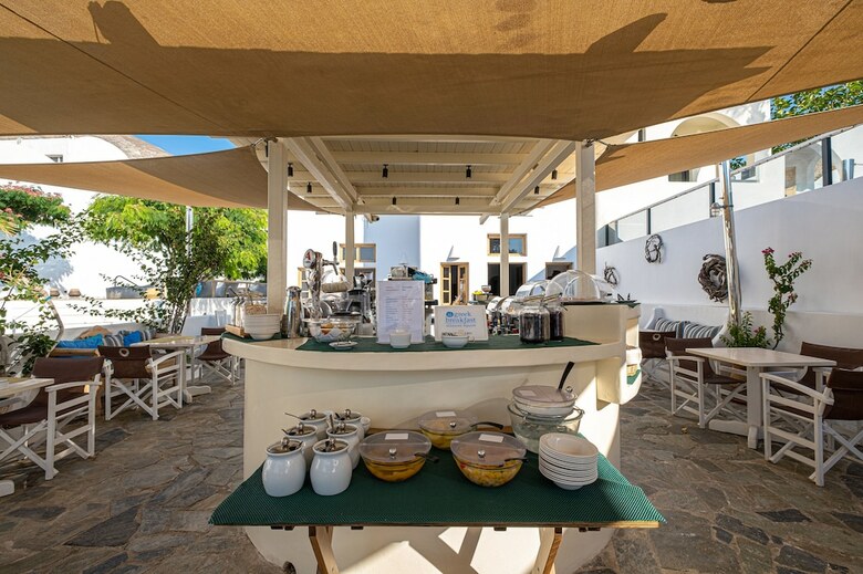 Hotel Santorini Crystal Blue