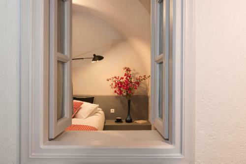 Nonis Apartments