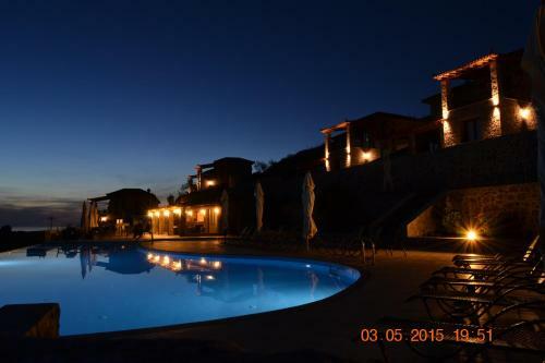 Hostal Villa Molivos Castle