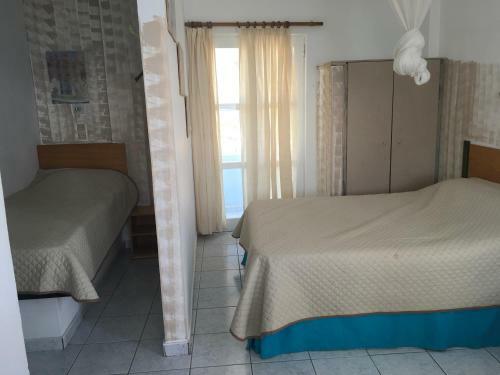 Kostas Rooms & Apartments