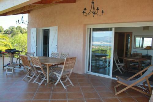 Villa Piscine 10 Personnes Porticcio
