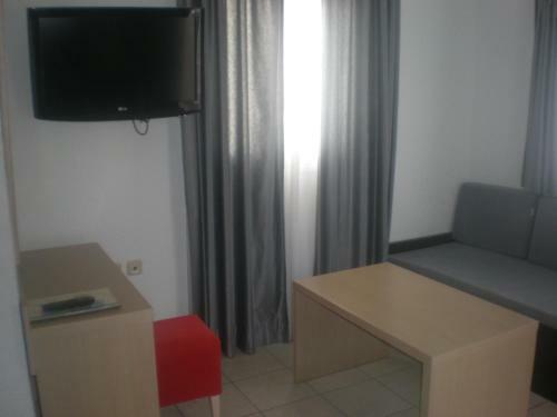 Alikes Apartments