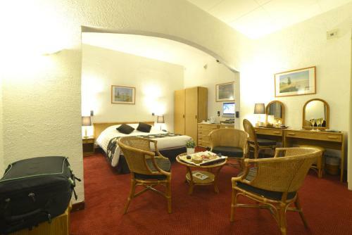 Hotel H�tel D?angleterre Grenoble Hyper-centre