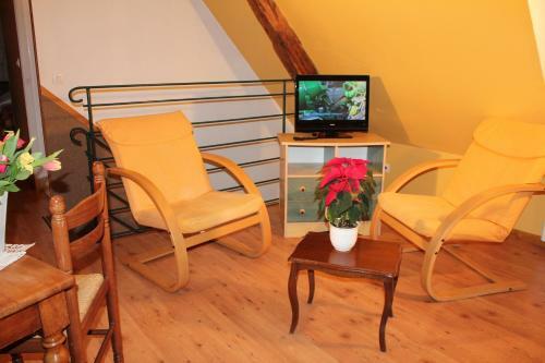 Hotel Logis Auberge Le Colombien