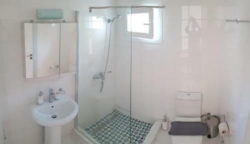 Anemona Apartments And Studios
