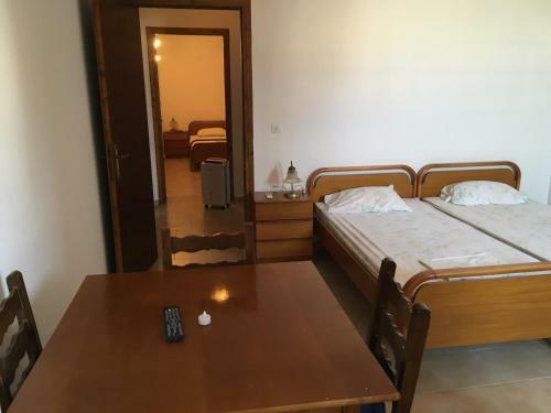 Hostal Villa Apostolis Studios