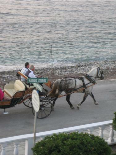 Hostal Villa Apostolis Studios